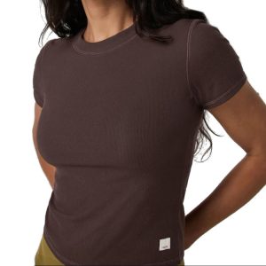 Vuori Pose Fitted Tee – Women’s